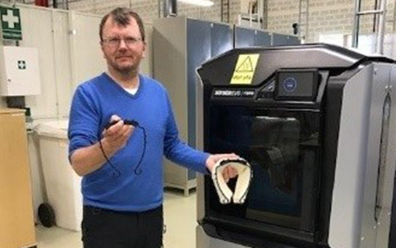 Köping 3D print protective visors to protect frontline staff in their local community