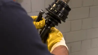 dismounting_and_mounting_of_wheelside_joint.png